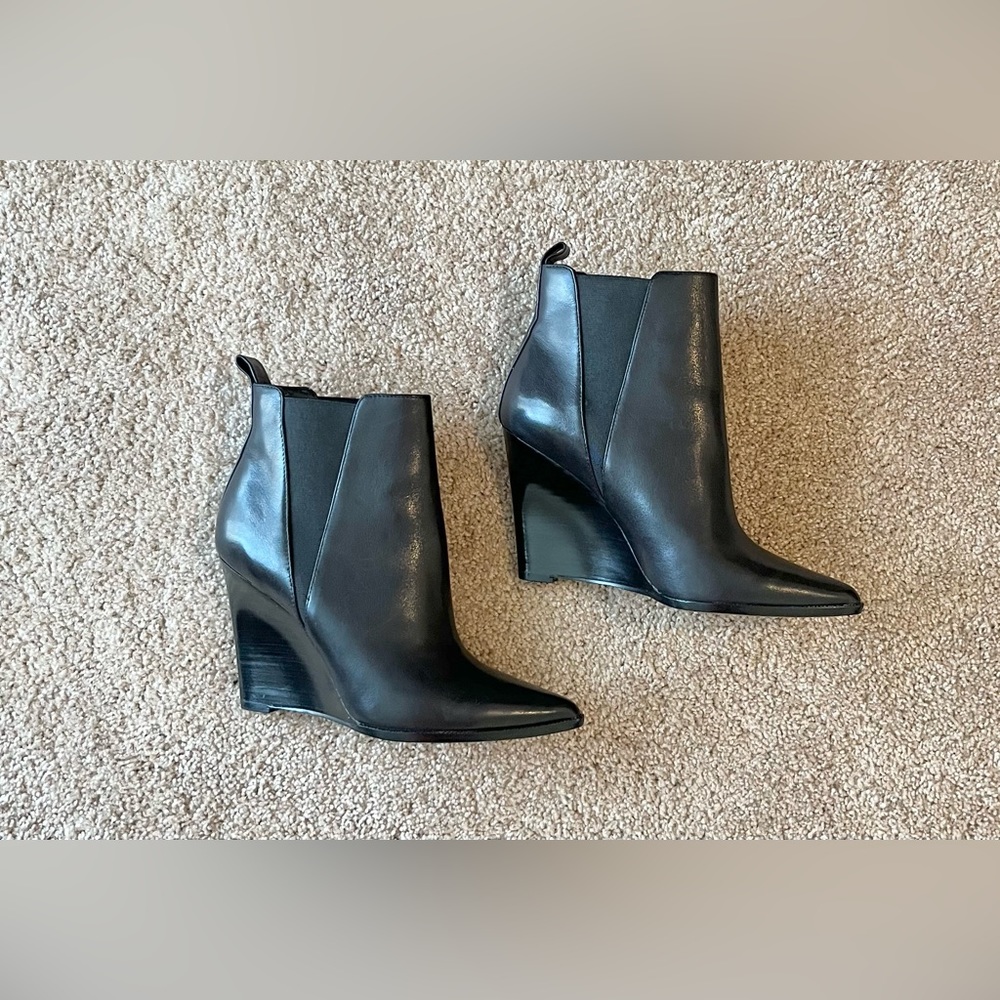 Brand New Black Leather Wedge Heel Ankle Boots LINEA PAOLO  7M